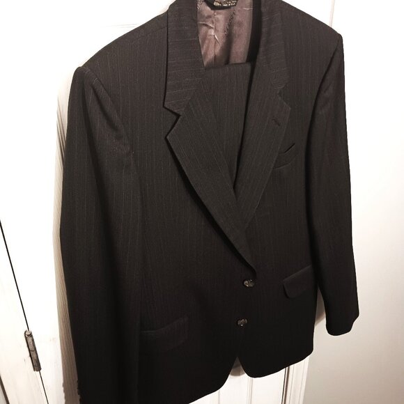 Adolfo Men 2 Piece Grayish Brown Suit - Picture 2 of 16